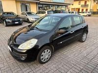 Usata Renault Clio II 75 CV (55 kW) 2007 Nero Berlina