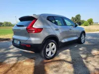 Usata Volvo XC40 Core 163 CV (119 kW) 2023 Grigio SUV