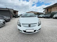 Usata Opel Corsa 95 CV (69 kW) 2011 Bianco Utilitaria