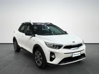 Usata Kia Stonic Style 101 CV (74 kW) 2019 Bianco SUV