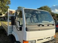 Usata Nissan Cabstar 106 CV (77 kW) 2000 Bianco Pick-up