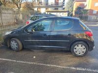 usata Peugeot 207 5p 1.4 8v Plus 75cv