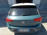 Usata VW T-Roc 116 CV (85 kW) 2019 Verde SUV