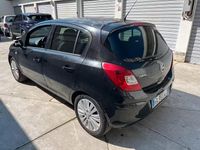 Usata Opel Corsa Cosmo 75 CV (55 kW) 2011 Nero Utilitaria