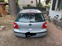 Usata VW Polo 64 CV (47 kW) 2002 Grigio Utilitaria