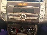 Usata Fiat Bravo Dynamic 90 CV (66 kW) 2007 Oro Utilitaria