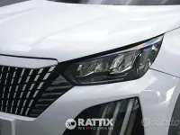 Usata Peugeot 2008 Allure 102 CV (75 kW) 2025 Bianco SUV