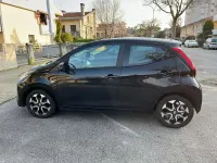 Usata Toyota Aygo Connect Style 72 CV (52 kW) 2020 Nero Utilitaria