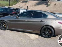 Usata Alfa Romeo Giulia Super 179 CV (131 kW) 2017 Grigio Berlina