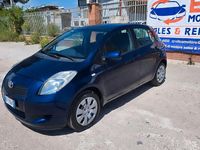 Usata Toyota Yaris 69 CV (50 kW) 2007 Blu Utilitaria