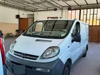 Usata Opel Vivaro 100 CV (73 kW) 2006 Bianco Monovolume