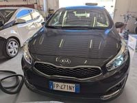 Begagnad Kia Ceed 101 HK (74 kW) 2018 Grå Halvkombi