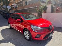 Usata Renault Clio V Intens 101 CV (74 kW) 2021 Rosso Utilitaria