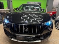 Usata Maserati Levante 275 CV (202 kW) 2017 Nero SUV