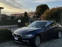 Usata BMW 328 Luxury Line 245 CV (180 kW) 2012 Blu/azzurro Berlina