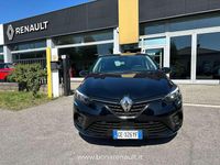 Käytetty Renault Clio V Zen 140 HP (102 kW) 2021 Musta Viistoperä