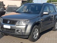 Usata Suzuki Grand Vitara 140 CV (102 kW) 2008 Grigio SUV