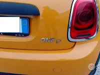 Usata Mini Cooper D 95 CV (69 kW) 2014 Giallo Utilitaria