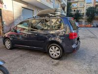 Usata VW Touran 105 CV (77 kW) 2013 Blu Monovolume