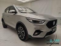 Usata MG ZS Luxury 106 CV (77 kW) 2024 Argento SUV