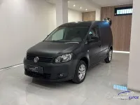 Usata VW Caddy Comfortline 102 CV (75 kW) 2013 Nero Monovolume