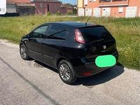Usata Fiat Grande Punto 75 CV (55 kW) 2011 Nero Utilitaria