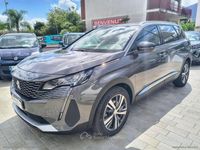 Usata Peugeot 5008 Allure 131 CV (96 kW) 2024 Grigio Monovolume