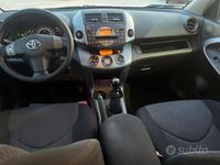 Usata Toyota RAV4 136 CV (100 kW) 2008 Grigio SUV