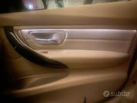 Usata BMW 330 Luxury Line 310 CV (228 kW) 2015 Blu/azzurro Station wagon