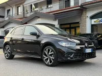 Usata VW Polo R-line 95 CV (69 kW) 2023 Deep black perlato Utilitaria