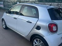 Usata Smart ForFour 71 CV (52 kW) 2017 Utilitaria