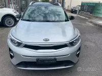 Usata Kia Stonic Urban 110 CV (80 kW) 2018 Grigio SUV