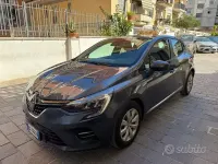 Usata Renault Clio Intens 91 CV (66 kW) 2021 Grigio Utilitaria