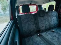 Usata Dacia Logan MCV 105 CV (77 kW) 2011 Rosso Monovolume