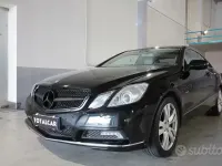 Usata Mercedes E350 231 CV (169 kW) 2009 Nero Coupé