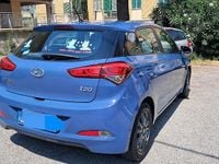 Usata Hyundai i20 75 CV (55 kW) 2017 Blu Berlina