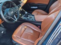 Usata Alfa Romeo Giulia Super 150 CV (110 kW) 2017 Blu/azzurro Berlina