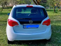 Usata Opel Meriva 2015 Bianco Monovolume