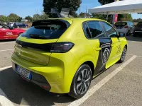 Nuova Peugeot 208 Style 101 CV (74 kW) 2026 Bianco okenite Utilitaria