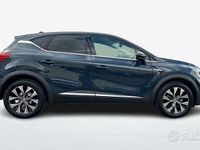 Usata Renault Captur Techno 101 CV (74 kW) 2023 Blu chiaro SUV