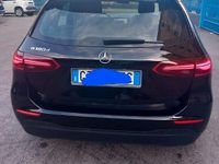 Usata Mercedes B180 109 CV (80 kW) 2024 Nero Monovolume