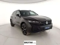 Nuova VW Touareg R-line 231 CV (169 kW) 2026 Nero SUV
