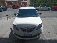 Usata Lancia Ypsilon 69 CV (50 kW) 2021 Bianco Utilitaria
