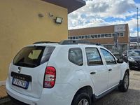 Usata Dacia Duster Ambiance 114 CV (83 kW) 2017 Bianco SUV