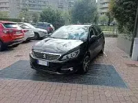 Usata Peugeot 308 Allure 120 CV (88 kW) 2018 Nero Station wagon