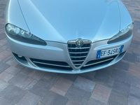 Usata Alfa Romeo 147 120 CV (88 kW) 2010 Grigio Utilitaria
