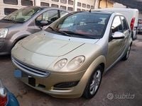 Usata Smart ForFour Passion 75 CV (55 kW) 2006 Verde Utilitaria