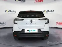 Usata Renault Captur Evolution 101 CV (74 kW) 2024 Bianco SUV
