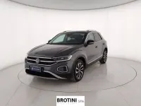 Usata VW T-Roc Style 110 CV (80 kW) 2023 Grigio metallizzato SUV