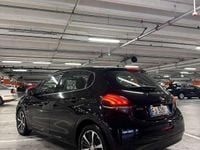 Usata Peugeot 208 Allure 75 CV (55 kW) 2017 Utilitaria